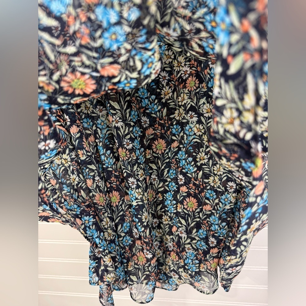 Cristina B women’s layered blue floral sleeveless dressy v neck tank. Size XL. - Picture 5 of 7